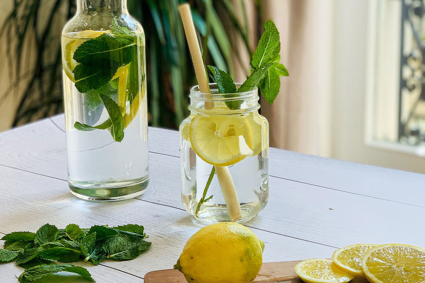 Boisson rafraîchissante citron-menthe